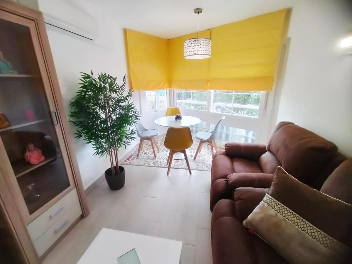 Acuario'S Home 贝纳尔马德纳 外观 照片
